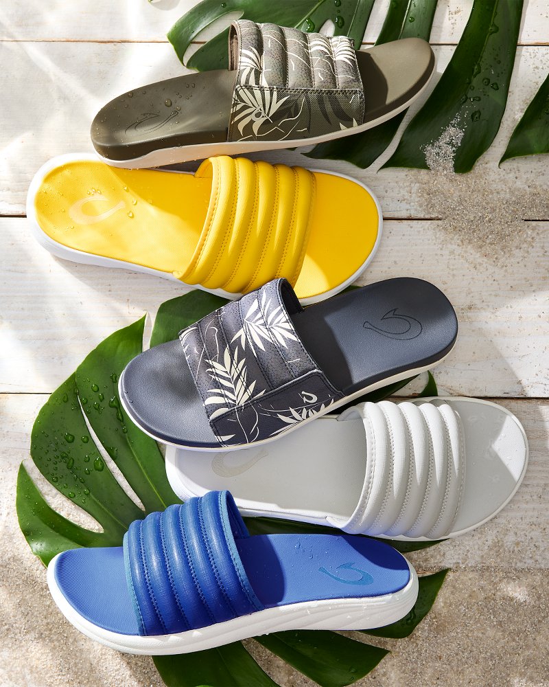 OluKai® Maha 'Olu Slides - Tommy Bahama Men