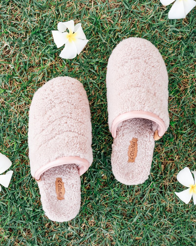 OluKai® Pūpū Mua Fuzzy Slippers - Tommy Bahama Women