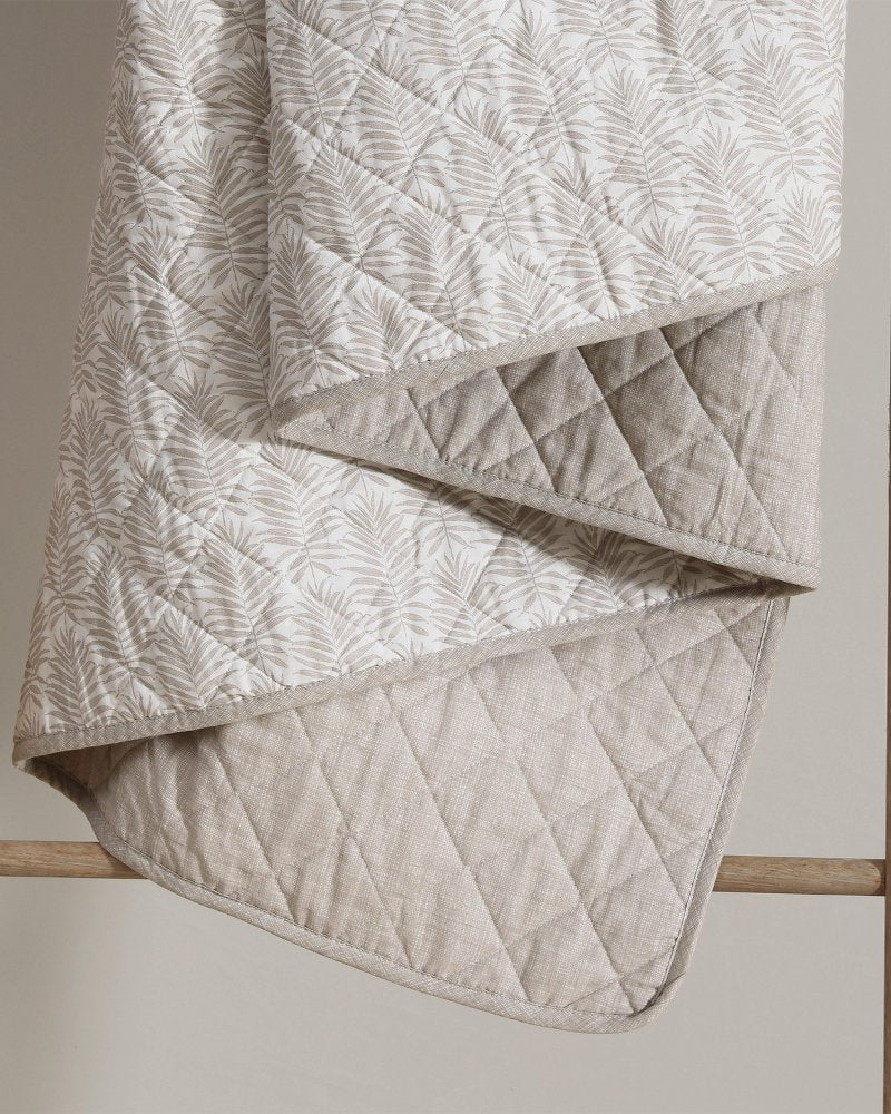 Bahama Fronds Reversible 3-Piece Full/Queen Quilt Set - Tommy Bahama Beach & Home