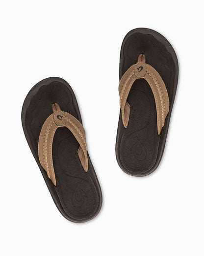 OluKai® Hokua Sandals - Tommy Bahama Men