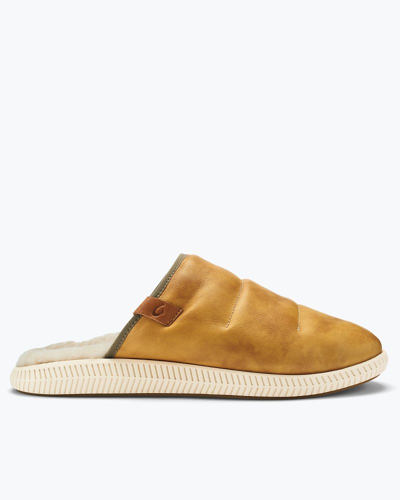 OluKai® Mua 'Ili Scuff Slippers - Tommy Bahama Men
