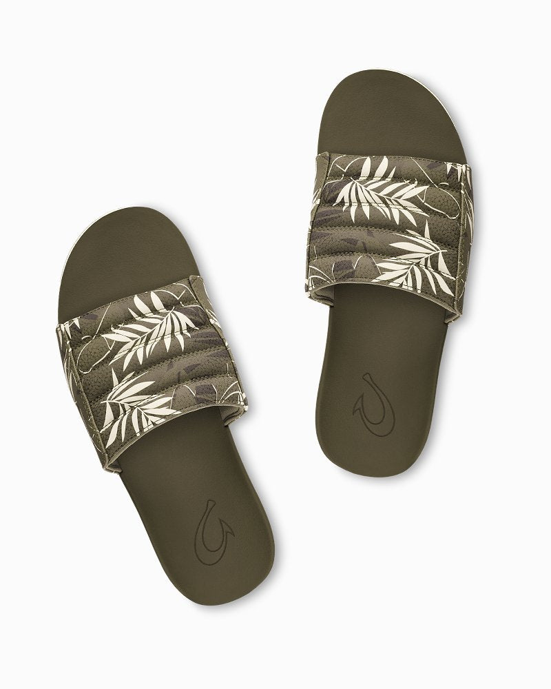 OluKai® Maha 'Olu Slides - Tommy Bahama Men