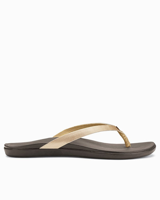 OluKai® Ho'ōpio Leather Sandals - Tommy Bahama Women