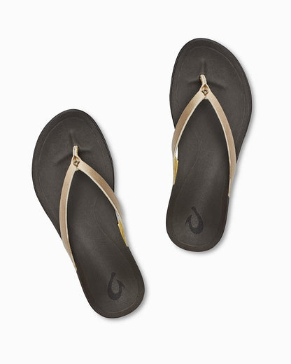 OluKai® Ho'ōpio Leather Sandals - Tommy Bahama Women