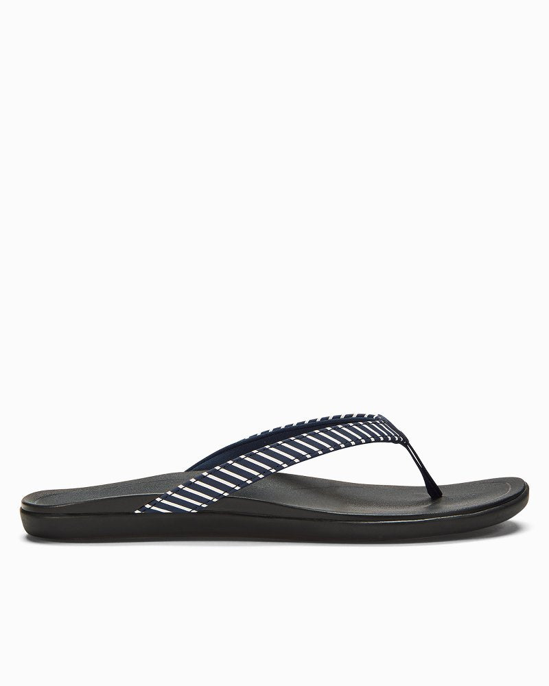 OluKai® Ho'ōpio Sandals - Tommy Bahama Women