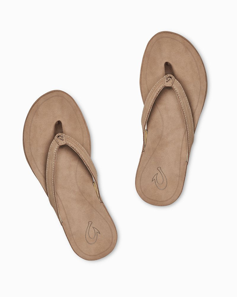 OluKai® 'Aukai Sandals - Tommy Bahama Women