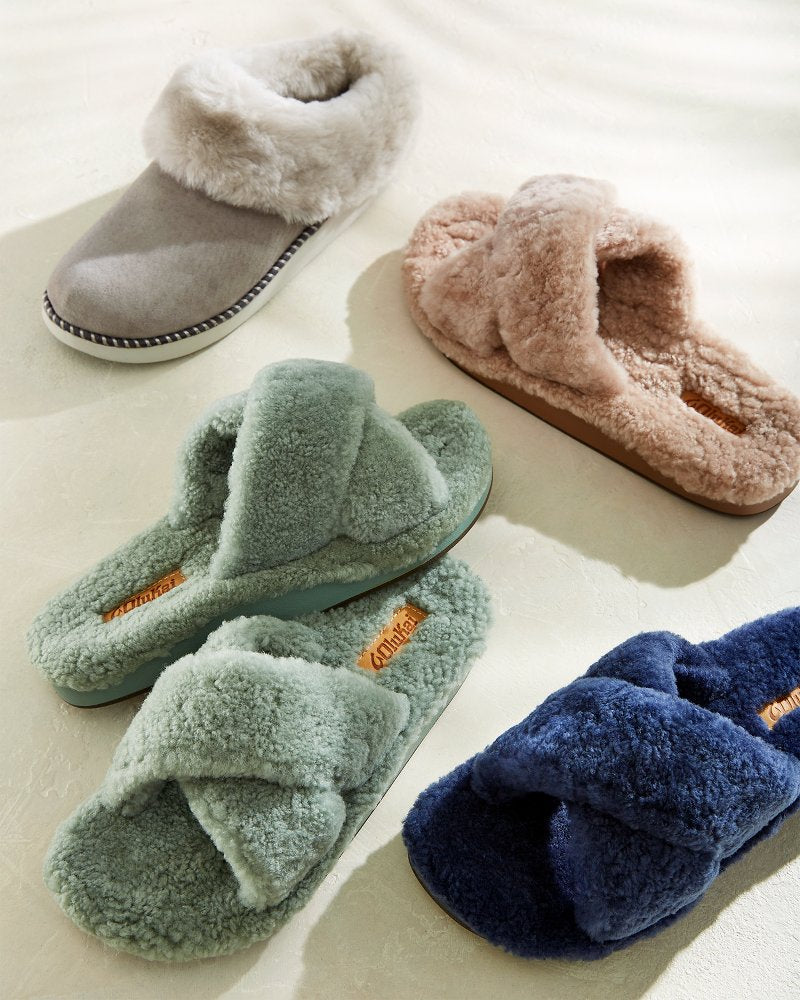 OluKai® Hila Heu Slippers - Tommy Bahama Women