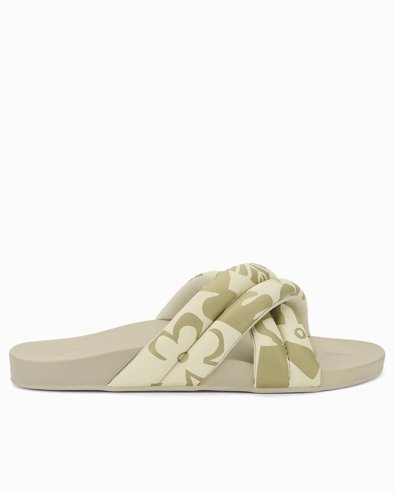 OluKai® Hila Sandals - Tommy Bahama Women