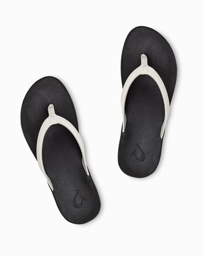 OluKai® Puawe Sandals - Tommy Bahama Women