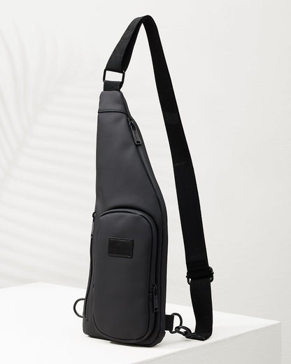 Hudson Black Sling Bag - Tommy Bahama Men|Beach & Home