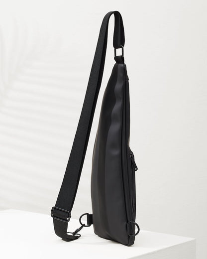 Hudson Black Sling Bag - Tommy Bahama Men|Beach & Home