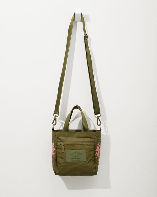 Aloha Collection Paumalu Crossbody Bag - Tommy Bahama Women|Beach & Home