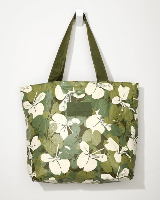 Aloha Collection Ginger Camo Day Tripper Tote - Tommy Bahama Women|Beach & Home