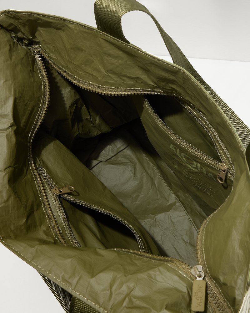 Aloha Collection Ginger Camo Day Tripper Tote - Tommy Bahama Women|Beach & Home