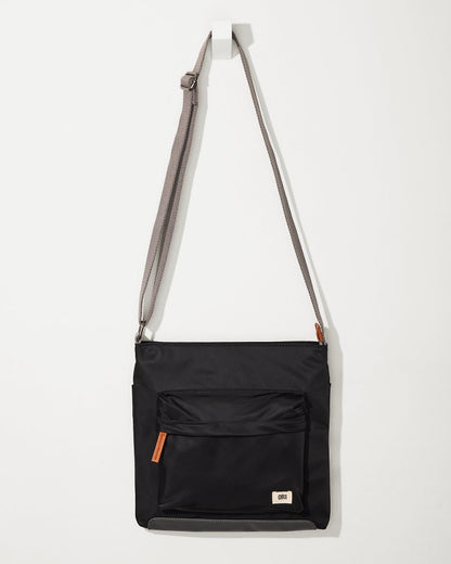 Kennington Black Crossbody - Tommy Bahama Men