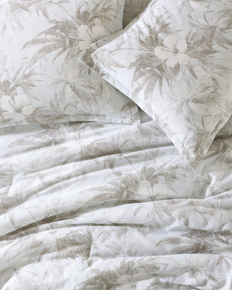 Beachway Blooms 3-Piece King Comforter Set - Tommy Bahama Beach & Home