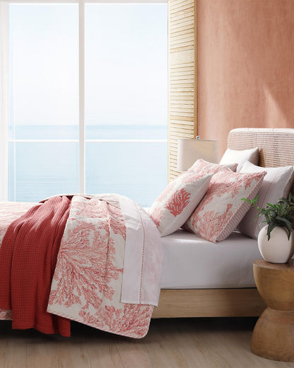 Coral Garden Reversible 3-Piece Full/Queen Quilt Set - Tommy Bahama Beach & Home
