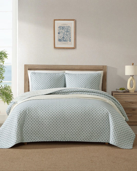 Coastal Batik 3-Piece King Quilt Set - Tommy Bahama Beach & Home