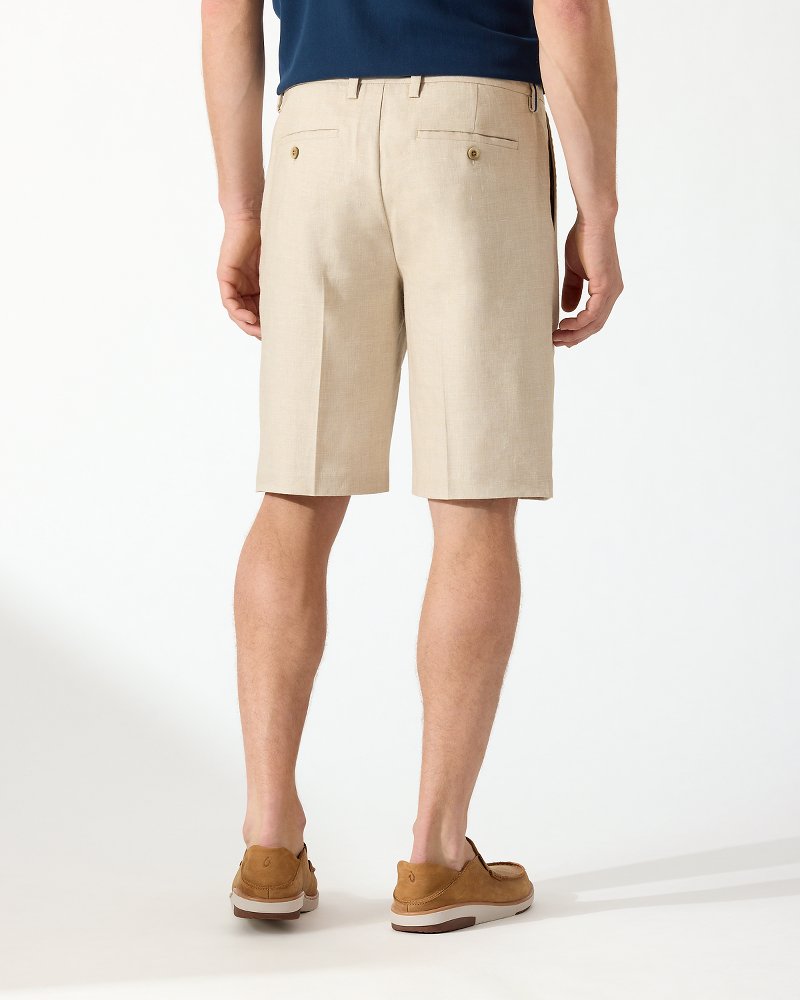 Latigo Beach Linen-Blend Pleated 10-Inch Shorts - Tommy Bahama Men