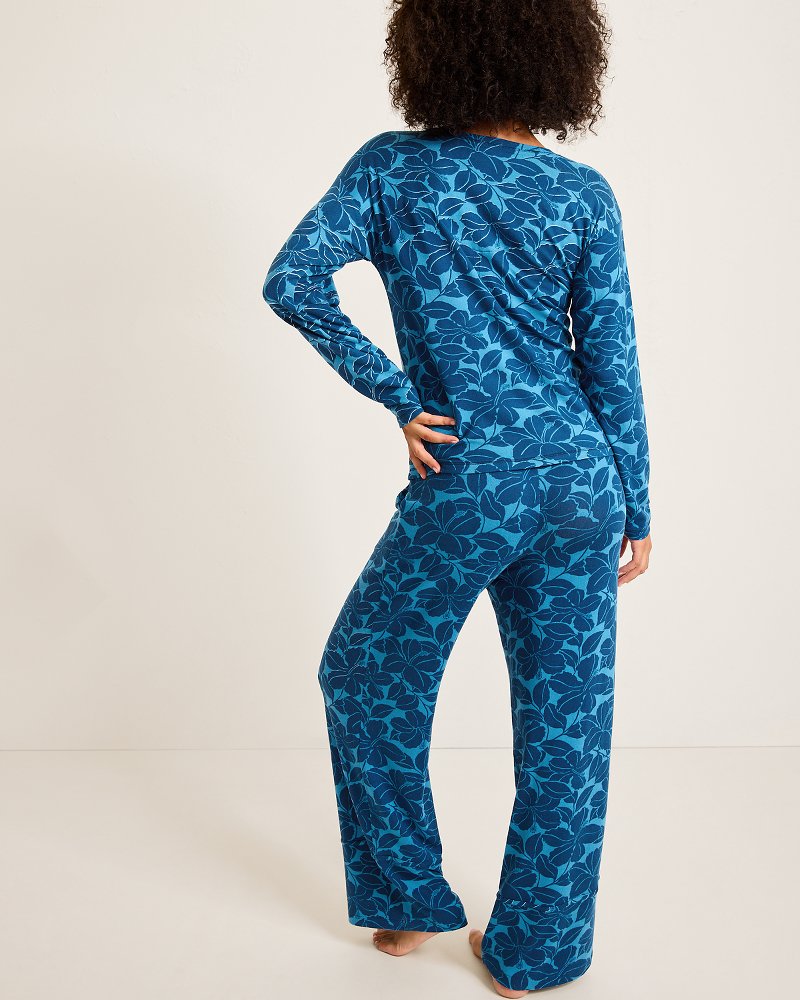 Knit Long Sleeve & Pants Pajama Set - Tommy Bahama Women